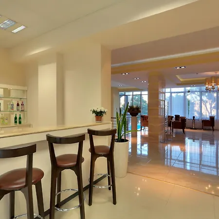 3- In Golden Line גולדן סנדס