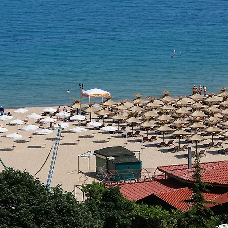 Апартаменти 3- In Golden Line