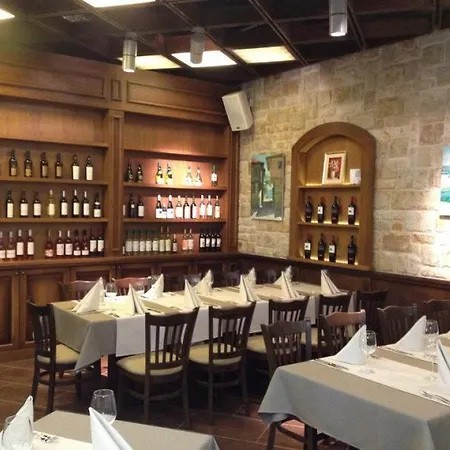 3- In Golden Line Апартаменти