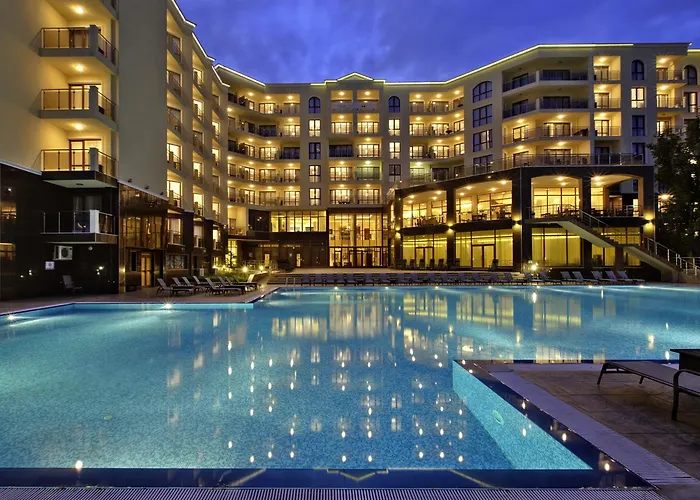 3- In Golden Line Nisipurile de Aur