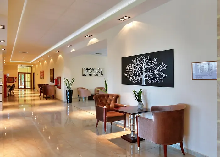 3- In Golden Line * Nisipurile de Aur