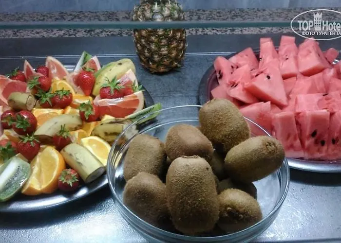 3- In Golden Line Nisipurile de Aur