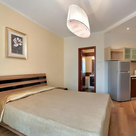 Apartament 3- In Golden Line *