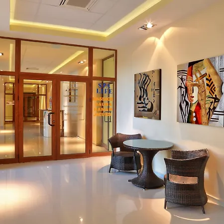 3- In Golden Line Apartment