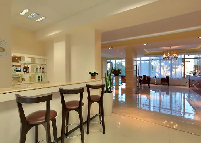 3- In Golden Line Golden Sands