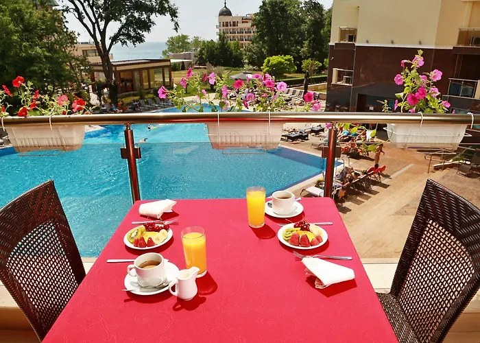 3- In Golden Line * Golden Sands