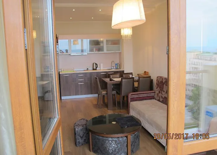 3- In Golden Line * Golden Sands